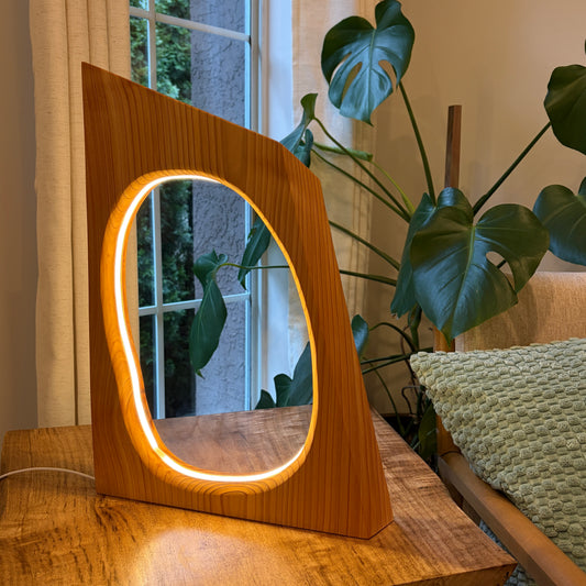 Modern Rustic Western Red Cedar LED Lamp – Dimmable Wooden Light