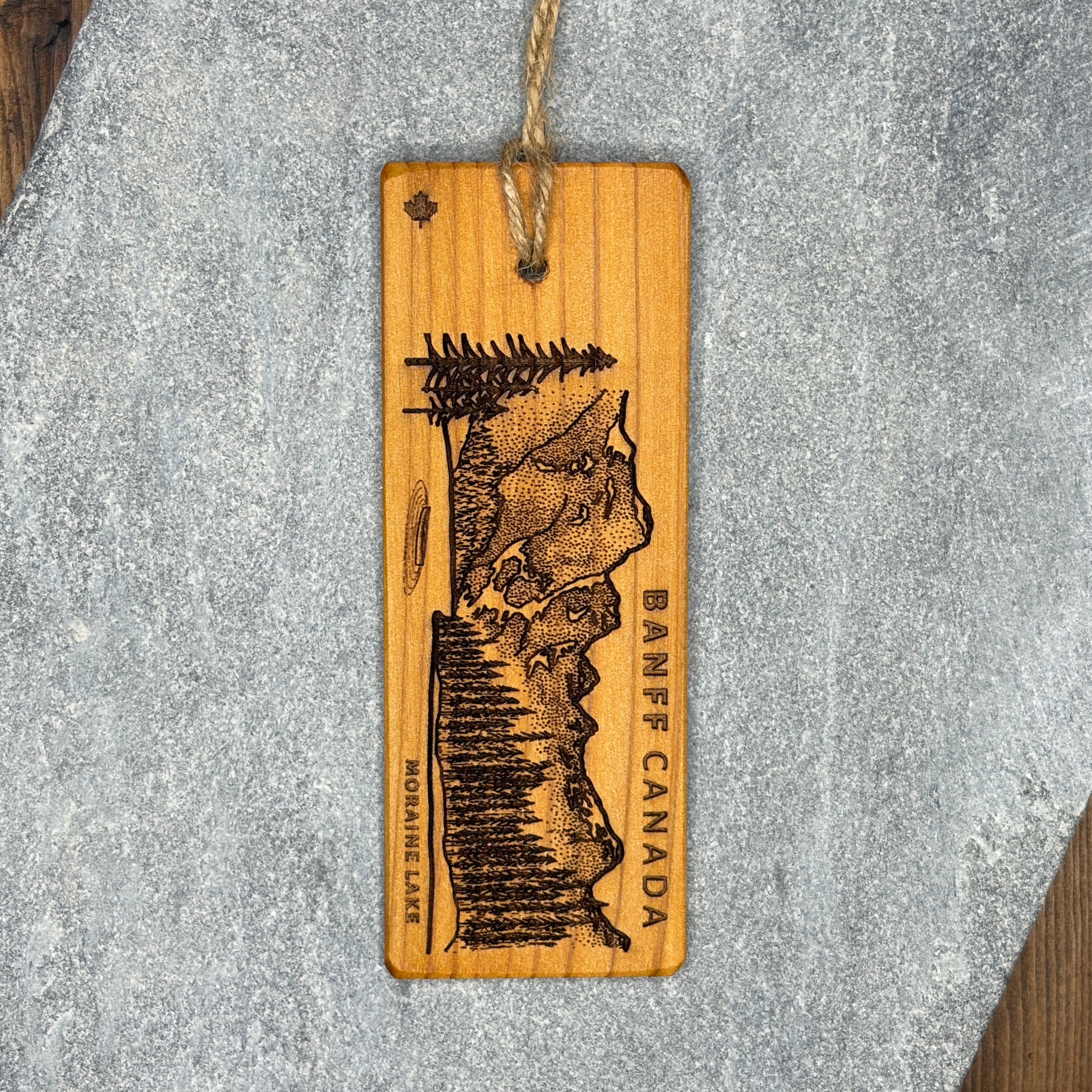 Moraine Lake Christmas Ornament – Banff