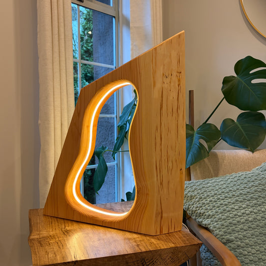 Natural Western Red Cedar LED Lamp – Warm Dimmable Wooden Light