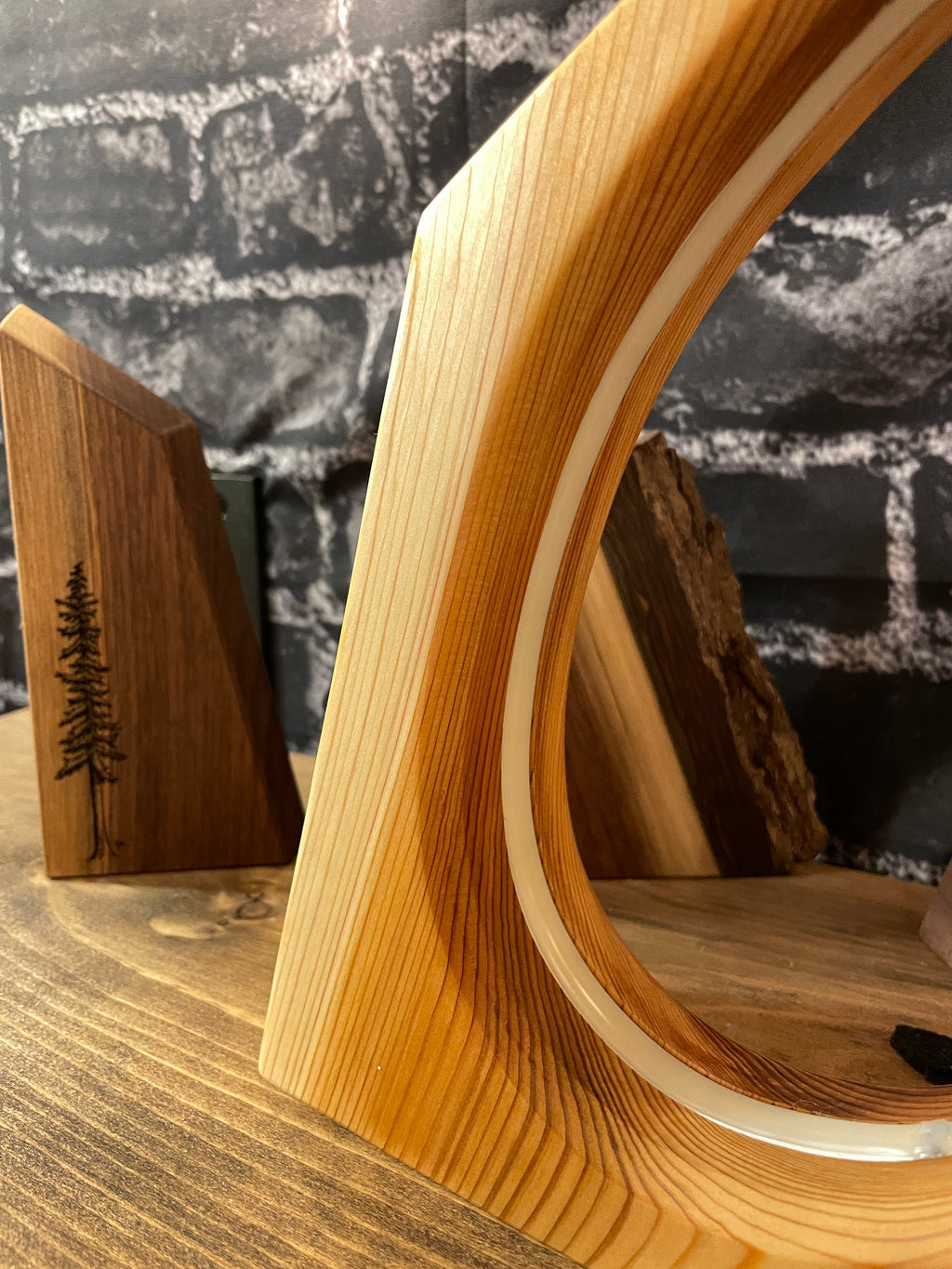 Cedar LED Lamp