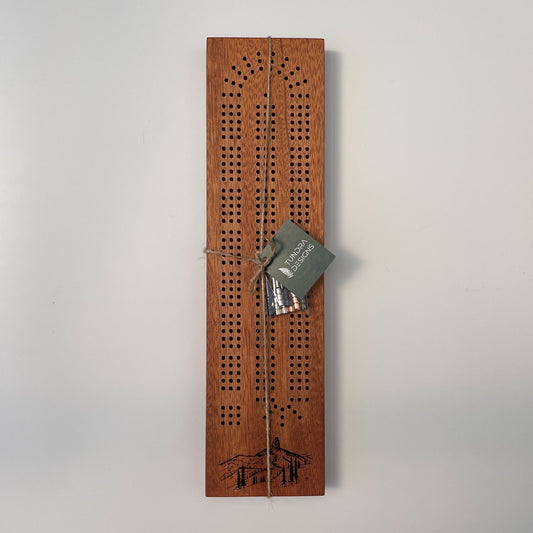Sipo Mahogany Cribbage Board (Black Tusk Engraving)